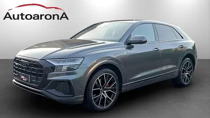 Usata Audi Q8 Sport 286 CV (210 kW) 2022 Grigio SUV