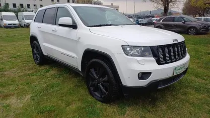 Bianco Usata 2013 Jeep Grand Cherokee Overland SUV | 16.900 € (Buon prezzo)