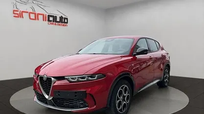 Begagnad Alfa Romeo Tonale 280 HK (205 kW) 2024 Röd SUV