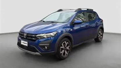 Usata Dacia Sandero Comfort 100 CV (73 kW) 2023 Blu scuro Utilitaria