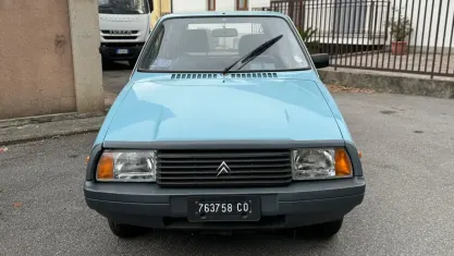Usata Citroën Visa 34 CV (25 kW) 1984 Bluazzurro Berlina