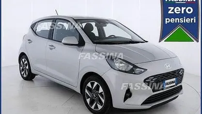 Nuova Hyundai i10 63 CV (46 kW) 2025 Grigio Utilitaria