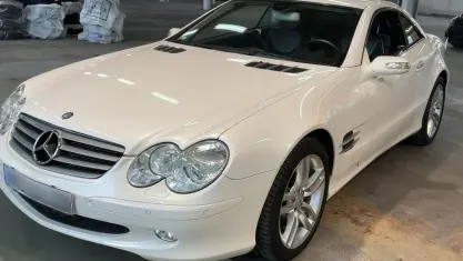 Usata Mercedes SL500 306 CV (225 kW) 2005 Bianco Cabrio