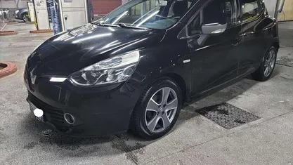Nero Usata 2014 Renault Clio IV Tre volumi | 6400 € (Buon prezzo)