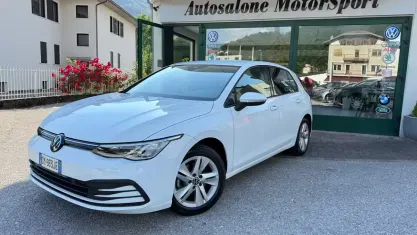 Usata VW Golf VIII Style 150 CV (110 kW) 2023 Bianco Berlina