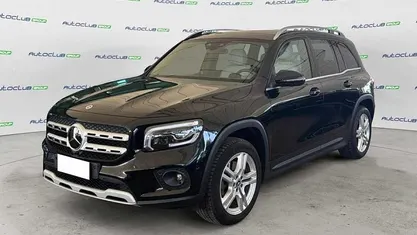 Usata Mercedes GLB200 Business 150 CV (110 kW) 2022 Nero SUV