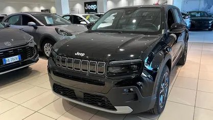 Nero Nuova 2025 Jeep Avenger Summit SUV | 23.990 € (Buon prezzo)