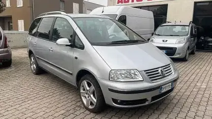 Usata VW Sharan 140 CV (102 kW) 2007 Grigio Monovolume