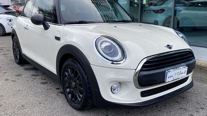 Usata Mini ONE 75 CV (55 kW) 2019 Bianco Utilitaria