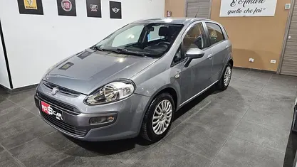 Gray Usata 2011 Fiat Punto Evo Dynamic Due volumi | 3600 € (Buon prezzo)