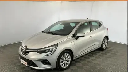 Usata Renault Clio Intens 140 CV (102 kW) 2021 Argento Utilitaria