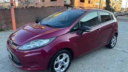 Usata Ford Fiesta 60 CV (44 kW) 2012 Berlina