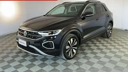 Usata VW T-Roc Edition 116 CV (85 kW) 2024 Nero SUV