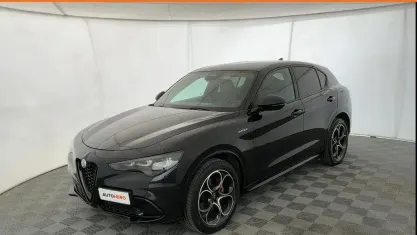 Usata Alfa Romeo Stelvio Veloce 210 CV (154 kW) 2024 Nero SUV