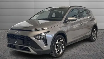 Usata Hyundai Bayon 101 CV (74 kW) 2022 Argento SUV