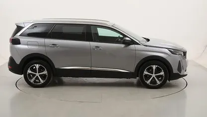 Usata Peugeot 5008 Allure 131 CV (96 kW) 2023 SUV