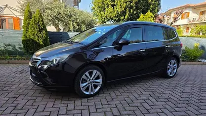 Occasion Opel Zafira Tourer Cosmo 131 ch (96 kW) 2012 Marron Monospace