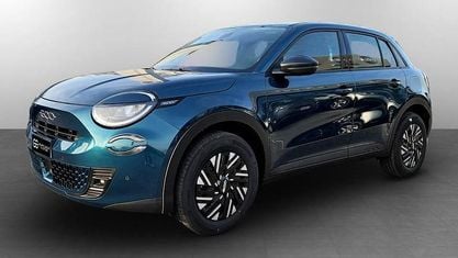 Nuova Fiat 600 Pop 136 CV (100 kW) 2025 Verde mare metallizzato verde mare metallizzato SUV