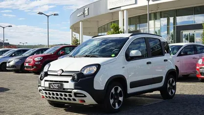 Usata Fiat Panda Cross Cross 70 CV (51 kW) 2024 Bianco Utilitaria