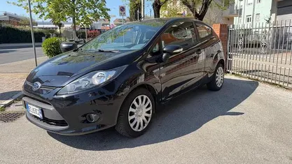Usata Ford Fiesta 96 CV (70 kW) 2010 Utilitaria