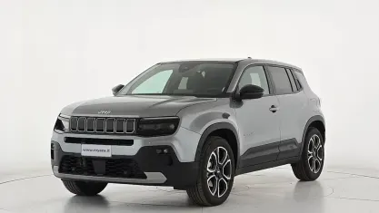 Usata Jeep Avenger Summit 110 CV (80 kW) 2025 Grigio SUV