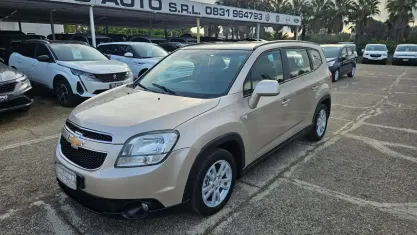 Usata Chevrolet Orlando LT 131 CV (96 kW) 2011 Argento Monovolume
