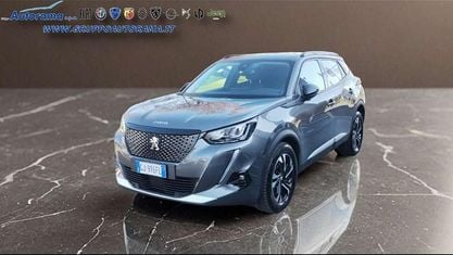 Usata Peugeot 2008 Allure 101 CV (74 kW) 2022 Grigio SUV