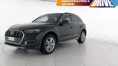 Usata Audi Q5 Advanced 204 CV (150 kW) 2022 0e nero mito metallizzato SUV