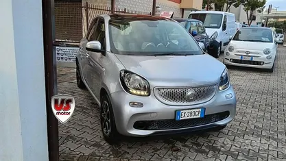 Usata Smart ForFour Prime 71 CV (52 kW) 2014 Grigio Utilitaria