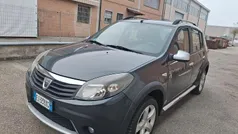 Usata 2012 Dacia Sandero Stepway Tre volumi | 3199 € (Ottimo prezzo)
