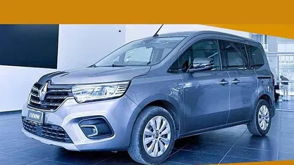 Usata 2021 Renault Kangoo LIMITED Monovolume | 13.900 € (Super prezzo)