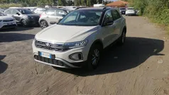 Beige Usata 2023 VW T-Roc Life SUV | 22.900 € (Buon prezzo)