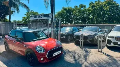 Usata Mini Cooper Hype 95 CV (69 kW) 2018 Arancione Utilitaria