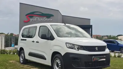 Usata Peugeot Partner 102 CV (75 kW) 2021 Bianco Monovolume