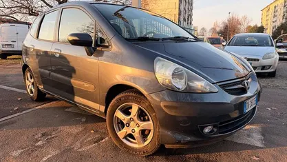 Usata Honda Jazz 83 CV (61 kW) 2007 Blu Utilitaria