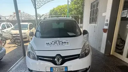 Usata Renault Scénic III 110 CV (80 kW) 2015 Bianco Monovolume