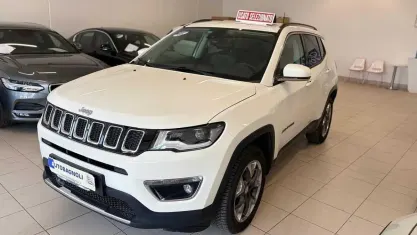 Usata Jeep Compass Limited 140 CV (102 kW) 2018 Bianco SUV