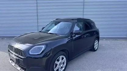 Usata Mini Countryman Favoured 150 CV (110 kW) 2024 Nero SUV