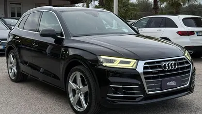 Usata Audi Q5 S-line plus 190 CV (139 kW) 2018 Nero SUV