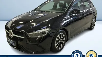 Usata Mercedes B180 Advanced 136 CV (100 kW) 2023 Nero metallizzato Monovolume