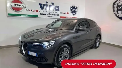 Grigio metallizzato Usata 2021 Alfa Romeo Stelvio Business SUV | 27.900 € (Ottimo prezzo)
