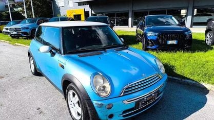 Usata Mini ONE 90 CV (66 kW) 2005 Blu Utilitaria