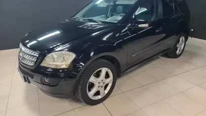 Usata Mercedes ML280 190 CV (139 kW) 2008 Nero SUV