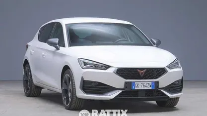 Bianco Usata 2022 Cupra Leon Tre volumi | 24.931 € (Buon prezzo)