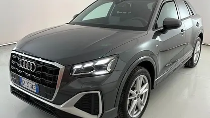 Usata Audi Q2 S-Line 150 CV (110 kW) 2025 Grigio SUV