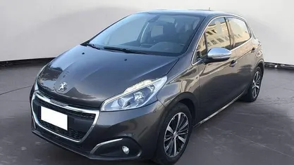 Usata Peugeot 208 Allure 82 CV (60 kW) 2018 Grigio Utilitaria