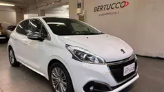 Bianco Usata 2019 Peugeot 208 Allure Due volumi | 10.800 € (Buon prezzo)