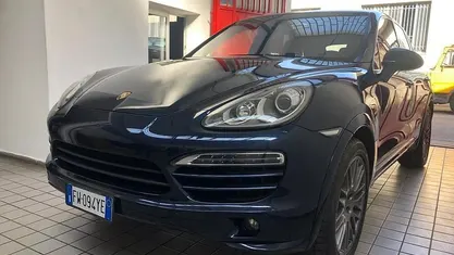 Usata Porsche Cayenne 245 CV (180 kW) 2013 Blu SUV