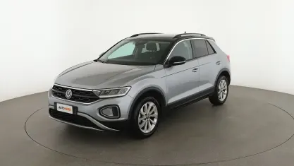 Usata VW T-Roc Edition 116 CV (85 kW) 2024 Argento SUV