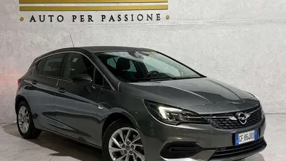 Usata 2021 Opel Astra | 15.000 € (Buon prezzo)